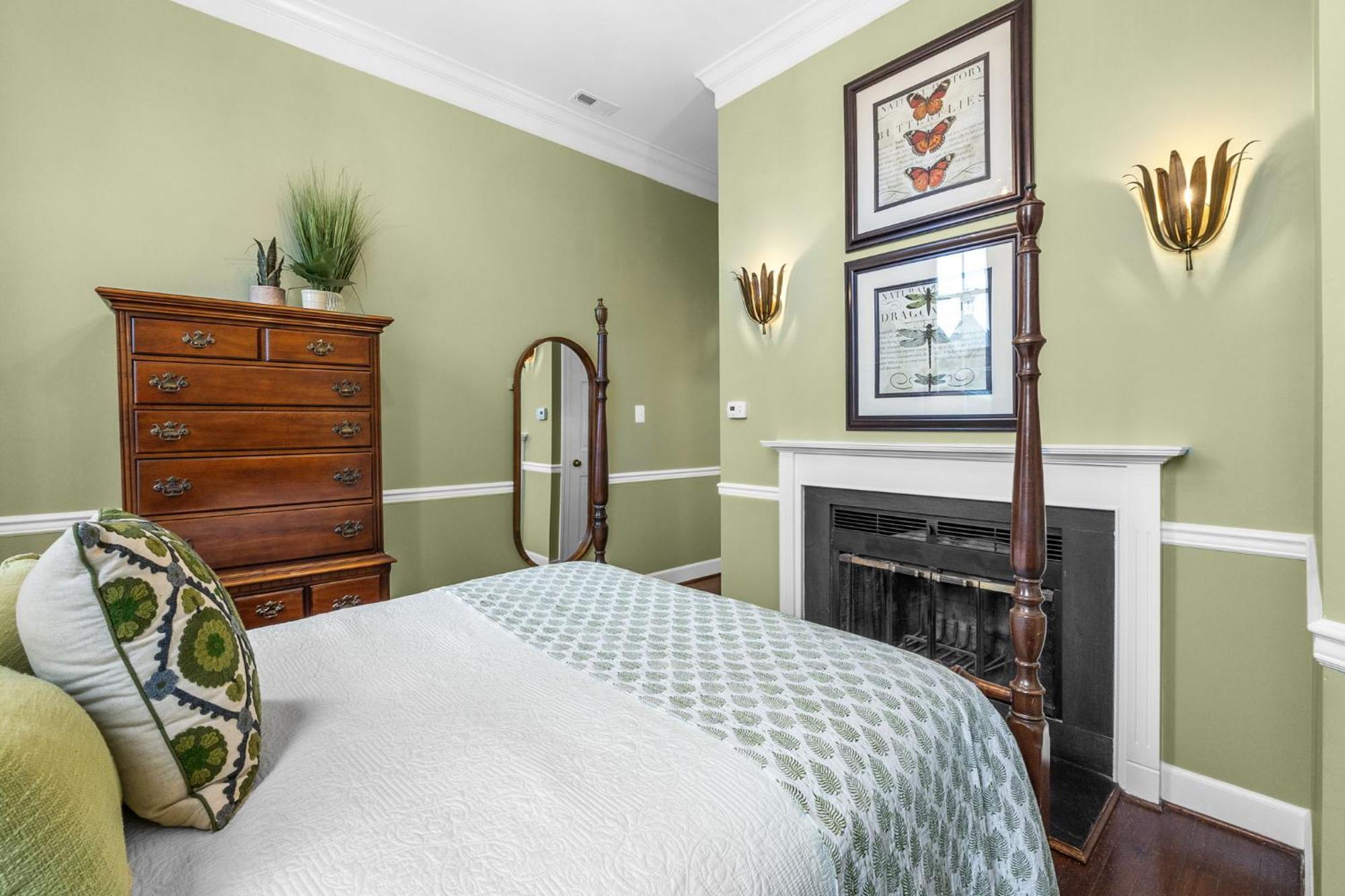 Leesburg Colonial Inn Экстерьер фото