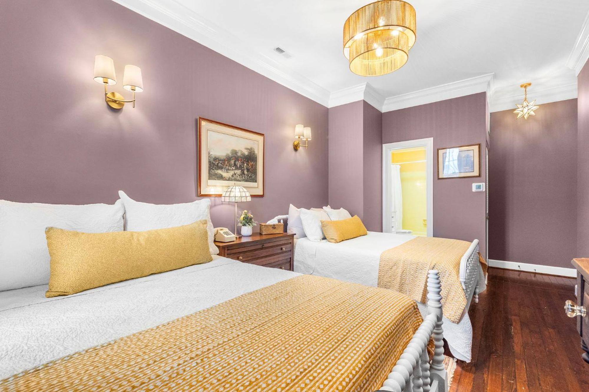 Leesburg Colonial Inn Экстерьер фото