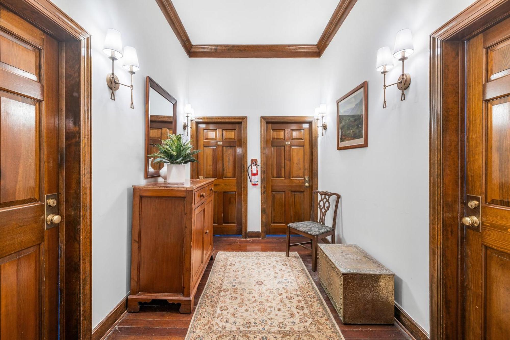 Leesburg Colonial Inn Экстерьер фото